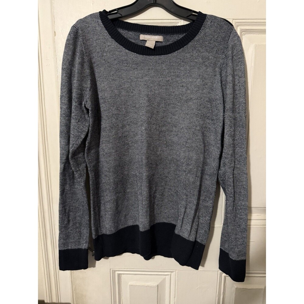Banana Republic Women’s M Navy Gray Knit Sweater Button Shoulder Cotton Blend